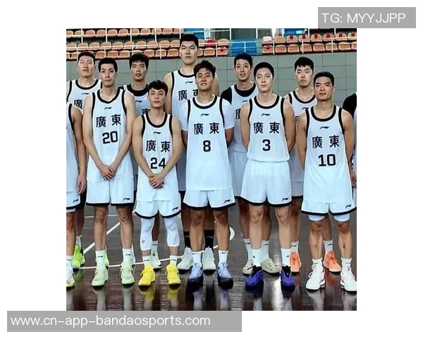 广东全运男篮阵容公布赵睿胡明轩徐杰领衔崔永熙参加U22组别赛事