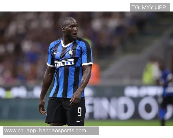 天空报道富勒姆2800万镑报价佩皮同时关注曼城鲍勃转会动态